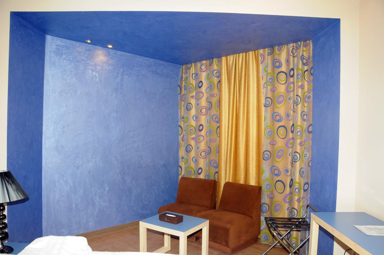 Sky Hotel Salmiya Eksteriør billede